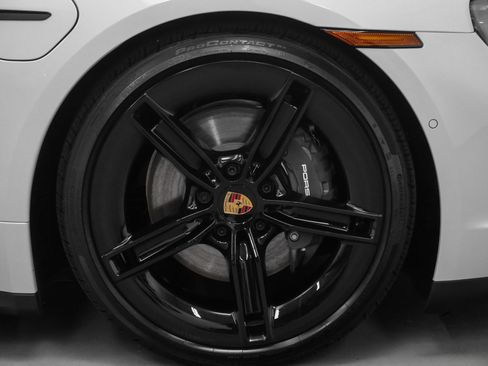 New 2025 Porsche Taycan image 16