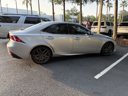 Used 2015 Lexus IS 250 w/ F-Sport Package RWD image 12