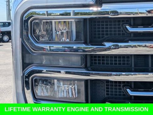 Used 2025 Ford F250 Lariat w/ Chrome Package AWD/4WD image 11