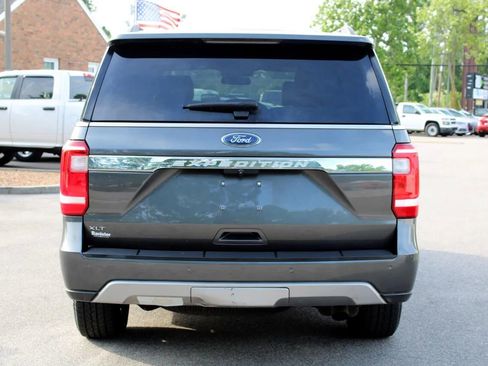 Used 2018 Ford Expedition XLT w/ Equipment Group 202A image 6