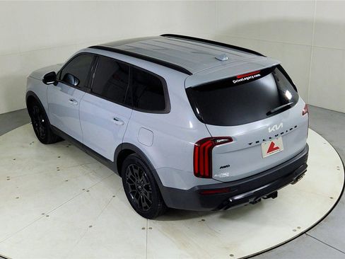 Used 2022 Kia Telluride EX w/ EX Premium Package image 20