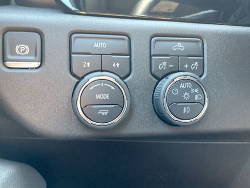 Used 2026 Chevrolet Silverado 1500 RST AWD/4WD image 26