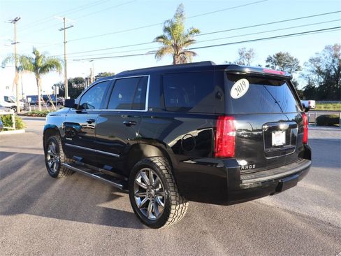 Used 2019 Chevrolet Tahoe LT w/ LT Signature Package image 9