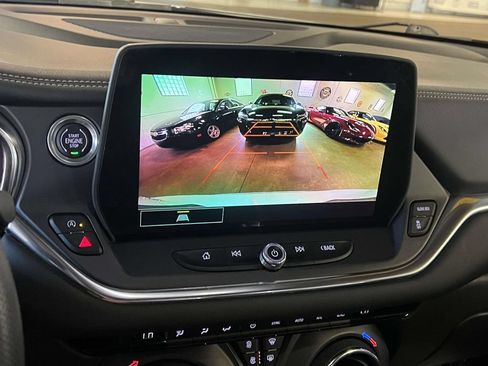 Used 2023 Chevrolet Blazer LT w/ LPO, Floor Liner Package FWD image 18