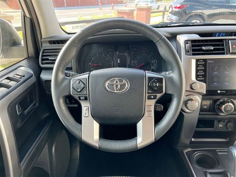 Used 2023 Toyota 4Runner SR5 image 33