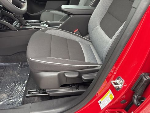 New 2026 Chevrolet TrailBlazer LT w/ Driver Confidence Package image 24