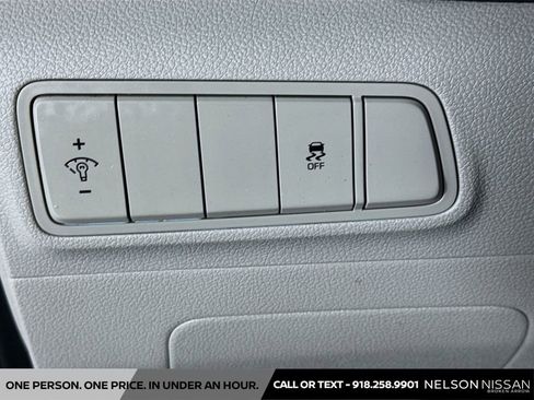 Used 2017 Hyundai Tucson SE image 10