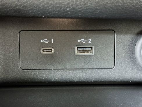 Used 2022 Nissan Rogue SV image 18