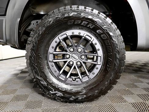 Used 2019 Ford F150 Raptor w/ Equipment Group 802A Luxury image 57