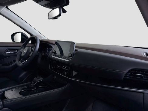 Used 2023 Nissan Rogue SL w/ SL Premium Package FWD image 31