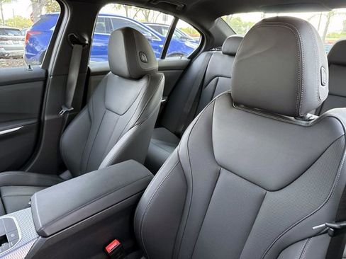 Used 2025 BMW M340i Sedan RWD image 19