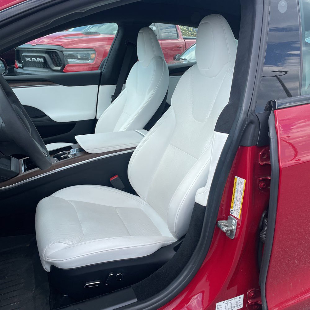 Used 2022 Tesla Model S AWD/4WD image 9