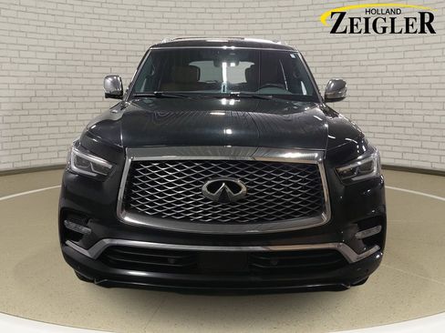 Used 2023 INFINITI QX80 Sensory w/ Cargo Package AWD/4WD image 2