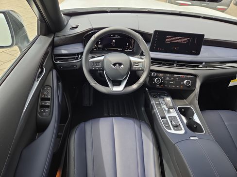 New 2026 INFINITI QX60 Sport image 7