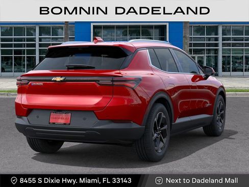New 2026 Chevrolet Equinox EV LT image 4