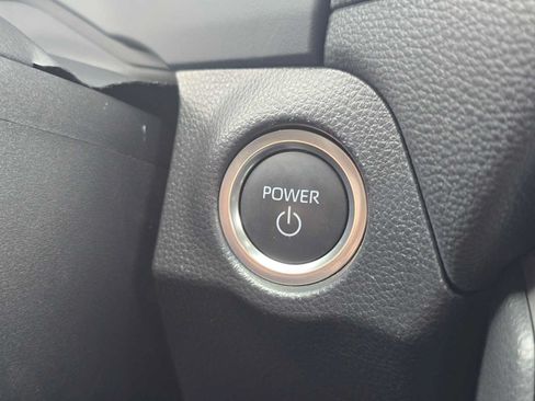 Certified 2025 Toyota RAV4 XSE AWD/4WD image 28