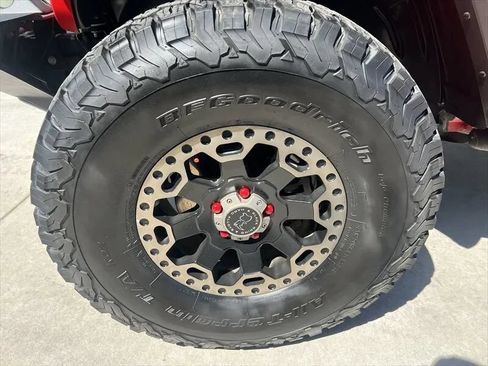 Used 2021 Jeep Gladiator Mojave AWD/4WD image 24