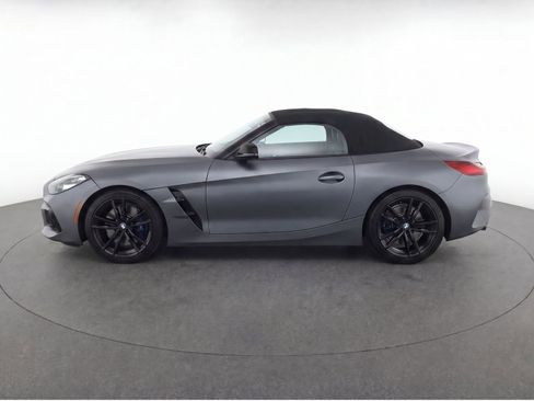 Used 2020 BMW Z4 M40i w/ Executive Package RWD image 2