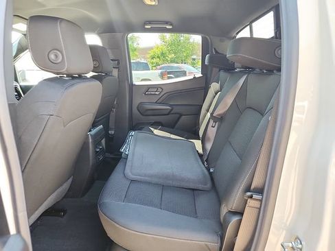 New 2026 GMC Canyon Elevation w/ Convenience Package RWD image 6
