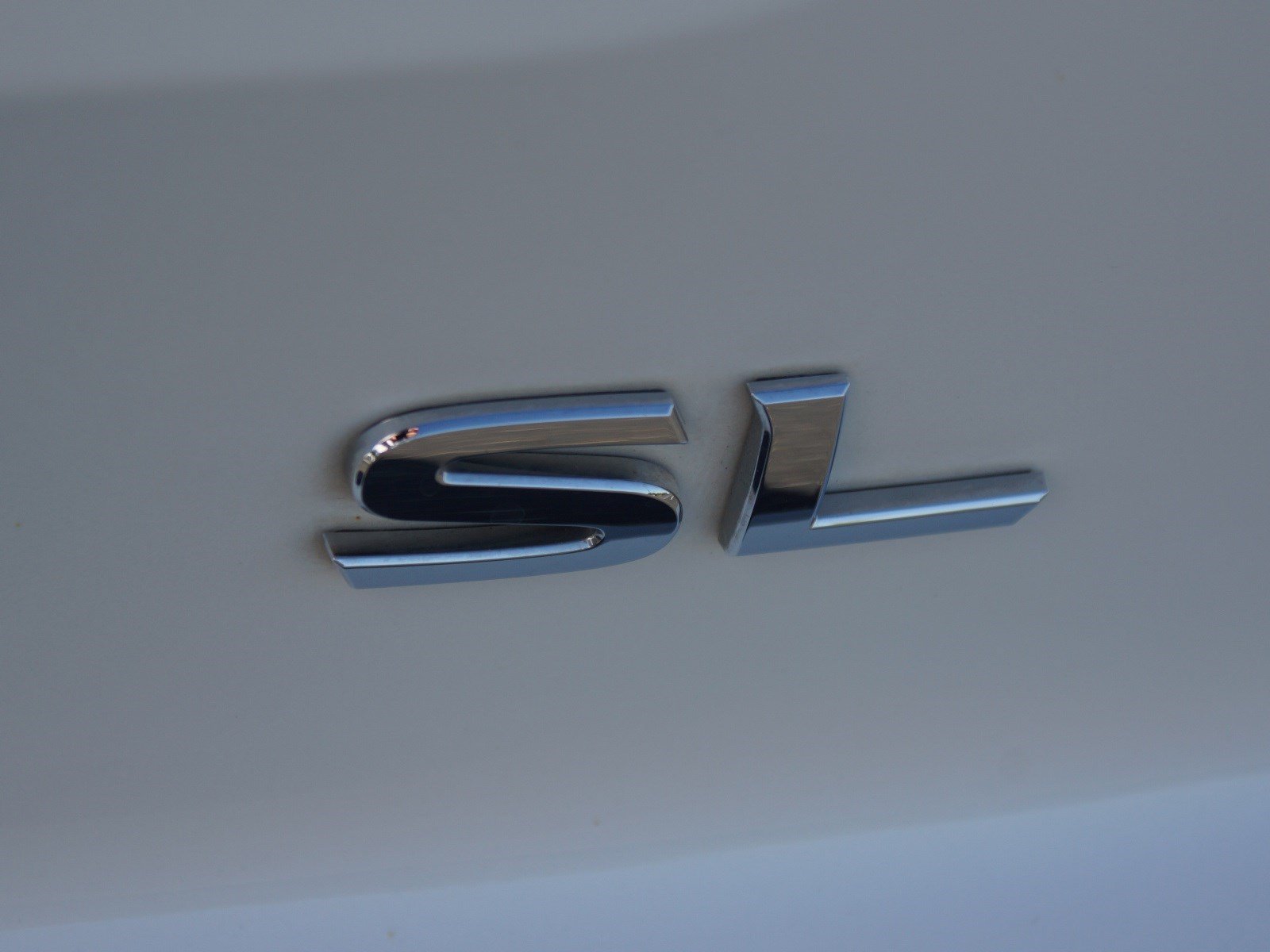 Used 2025 Nissan Pathfinder SL FWD image 19
