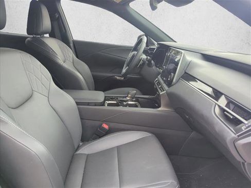Used 2025 Lexus RX 350 FWD w/ Technology Package image 21
