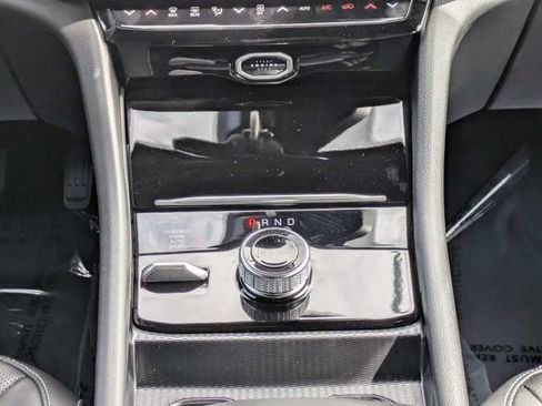 New 2026 Jeep Grand Cherokee L Limited AWD/4WD image 21