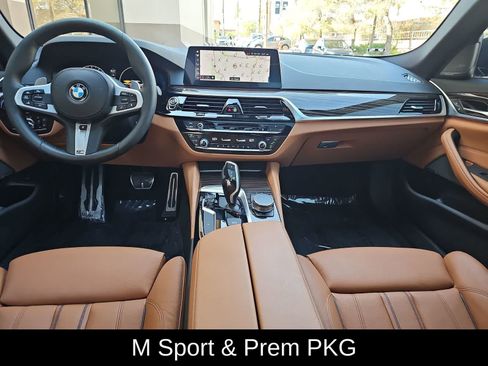 Used 2019 BMW 540i w/ M Sport Package RWD image 14