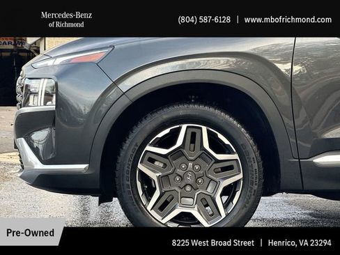 Used 2023 Hyundai Santa Fe SEL Premium image 11