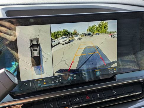 Used 2025 Chevrolet Silverado 2500 High Country w/ High Country Premium Package image 24