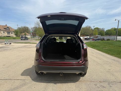 Used 2018 Ford Edge SEL w/ Equipment Group 201A AWD/4WD image 8