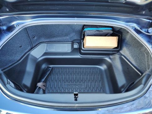 Used 2025 MAZDA MX-5 Miata RF Club w/ Interior Package image 18