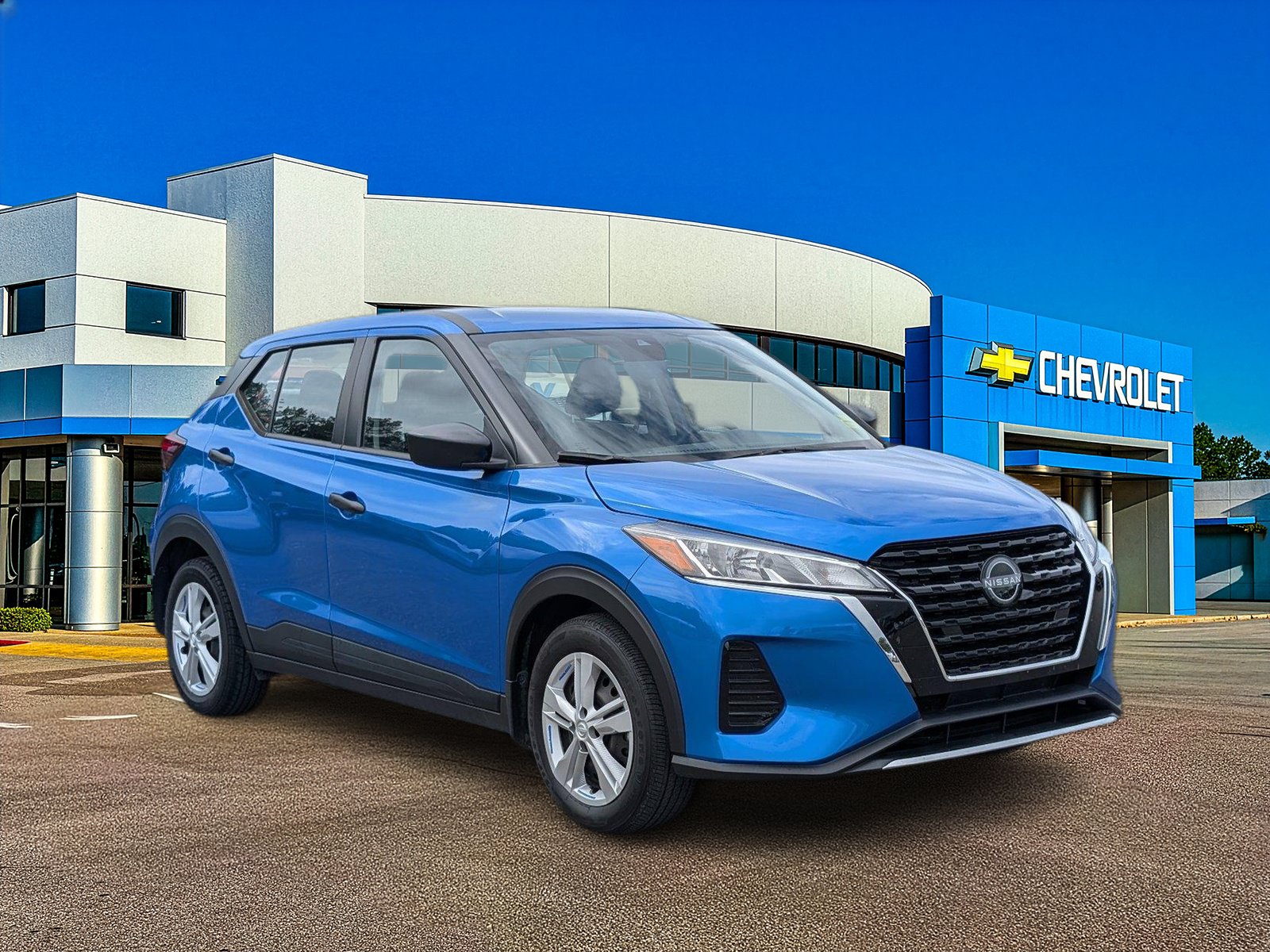 Used 2024 Nissan Kicks S FWD image 9