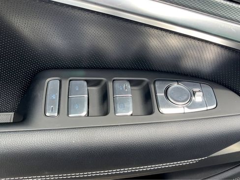 New 2026 Genesis G70 2.5T RWD image 31