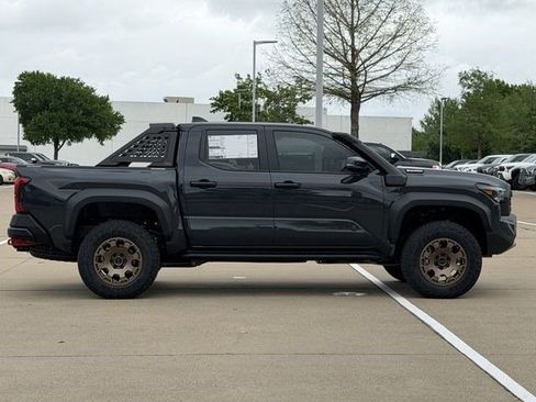 New 2026 Toyota Tacoma 4x4 Double Cab Hybrid image 3