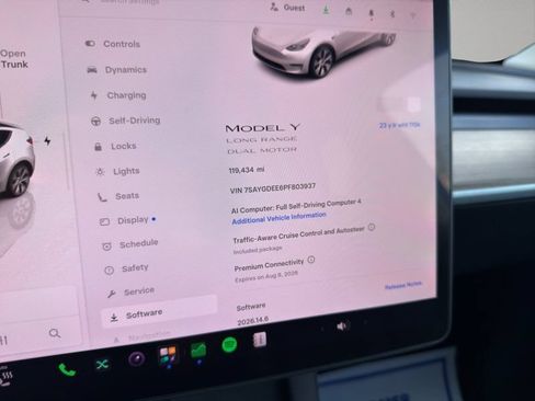 Used 2023 Tesla Model Y Long Range AWD/4WD image 15