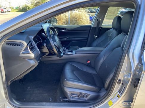 Used 2024 Toyota Camry XSE image 34