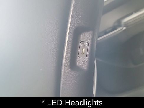 Certified 2025 Hyundai Santa Fe SEL AWD/4WD image 33