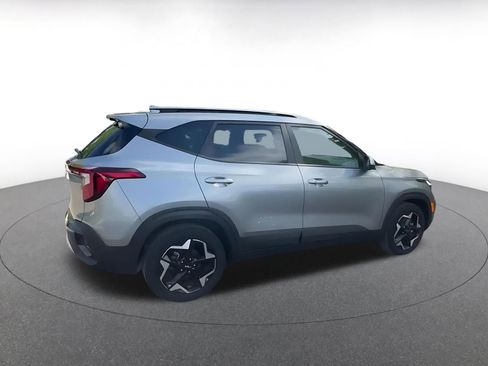 Used 2025 Kia Seltos S FWD image 15