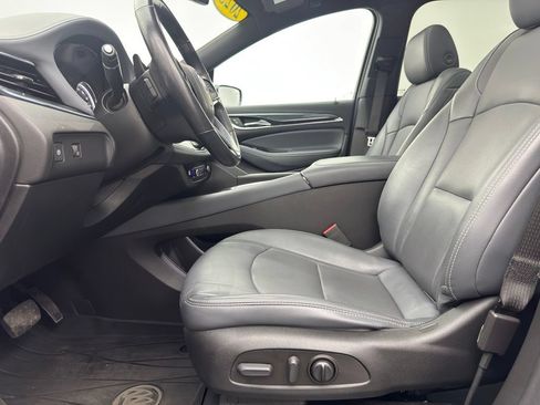 Used 2023 Buick Enclave Essence w/ Experience Buick Package FWD image 18