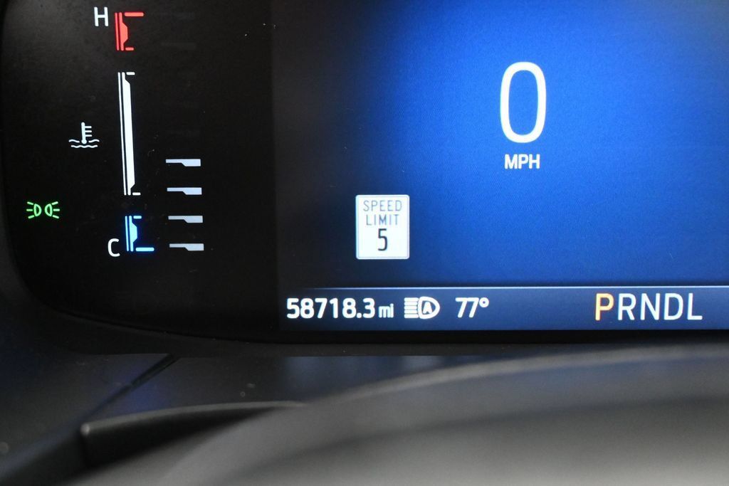 Used 2024 Ford Escape ST-Line w/ Tech Pack #1 FWD image 29