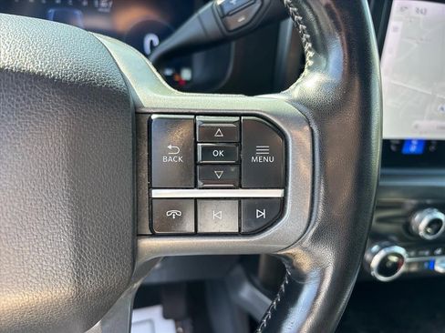 Used 2024 Ford F250 Lariat w/ Lariat Ultimate Package AWD/4WD image 29