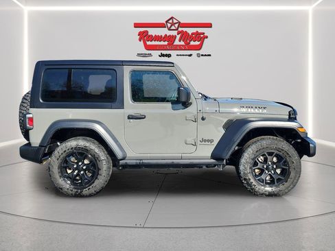 Used 2023 Jeep Wrangler Sport image 6