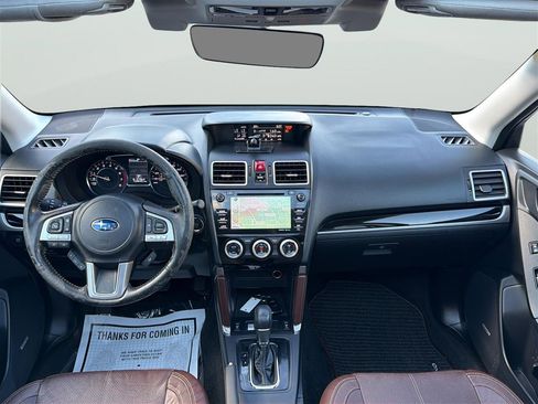 Used 2017 Subaru Forester 2.5i Touring AWD/4WD image 19