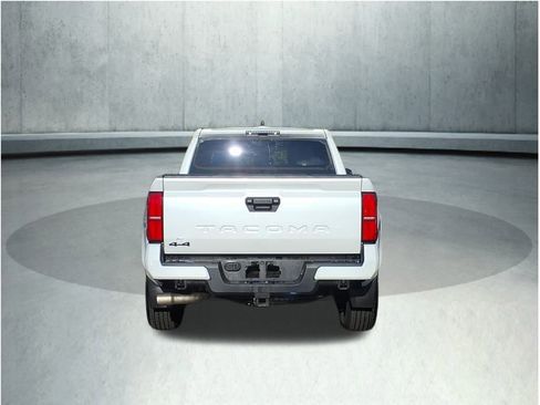 Used 2024 Toyota Tacoma TRD Sport image 23
