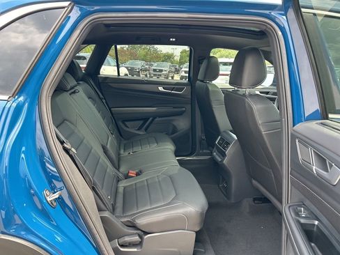 New 2026 Volkswagen Atlas Cross Sport SEL AWD/4WD image 47