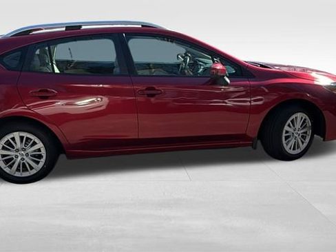 Used 2018 Subaru Impreza 2.0i Premium w/ Eyesight & BSD & Rcta image 11