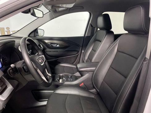 Certified 2024 GMC Terrain SLT w/ Elevation Edition FWD image 11