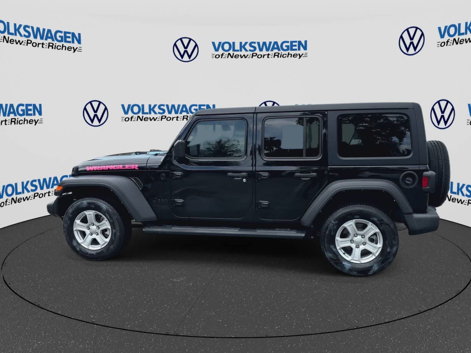 Used 2021 Jeep Wrangler Unlimited Sport AWD/4WD image 5