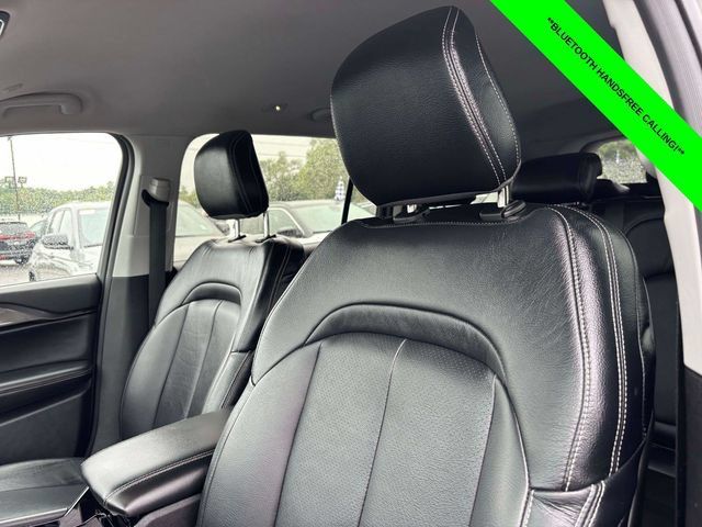 Used 2022 Jeep Grand Cherokee L Laredo w/ Luxury Tech Group I AWD/4WD image 6