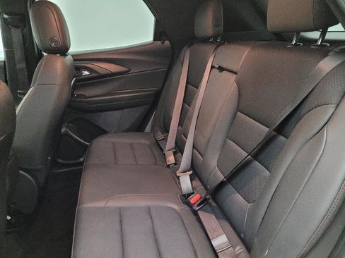 Used 2023 Chevrolet TrailBlazer RS w/ Convenience Package FWD image 18